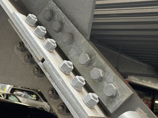 溶融亜鉛めっき高力ボルトとは？接合時のポイントや注意点を解説